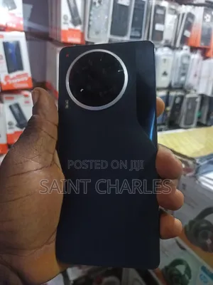 Tecno Camon 30 5G 256 GB Black