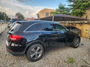 Mercedes-Benz GLC-Class 2017 Black