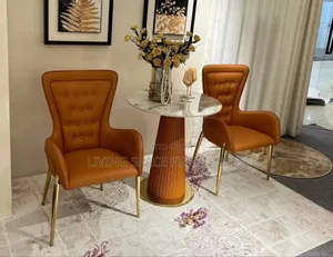 Console Me and You Leather Chairs With Coffee Table