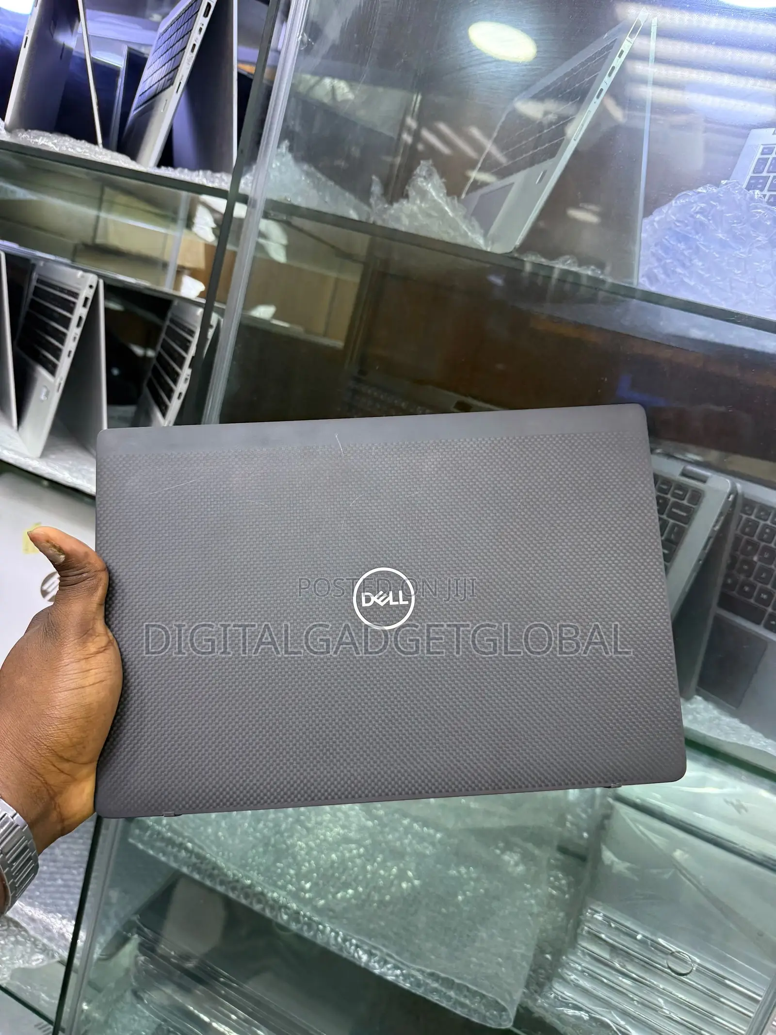 Laptop Dell Latitude 7400 8GB Intel Core i5 SSD 256GB