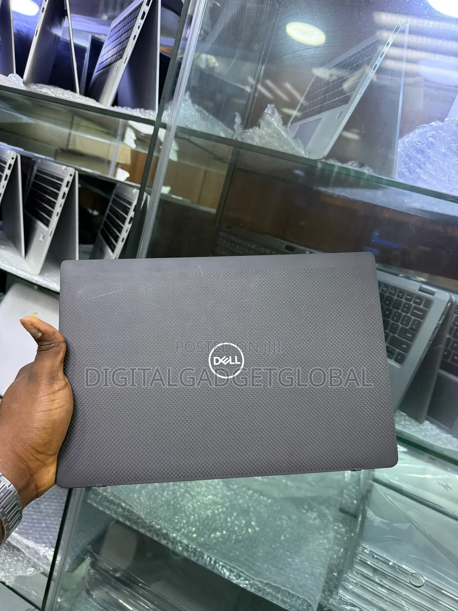 Laptop Dell Latitude 7400 8GB Intel Core i5 SSD 256GB