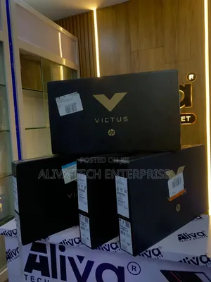 New Laptop HP Victus 15 8GB Intel Core i5 SSD 512GB