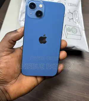 New Apple iPhone 13 256 GB Blue