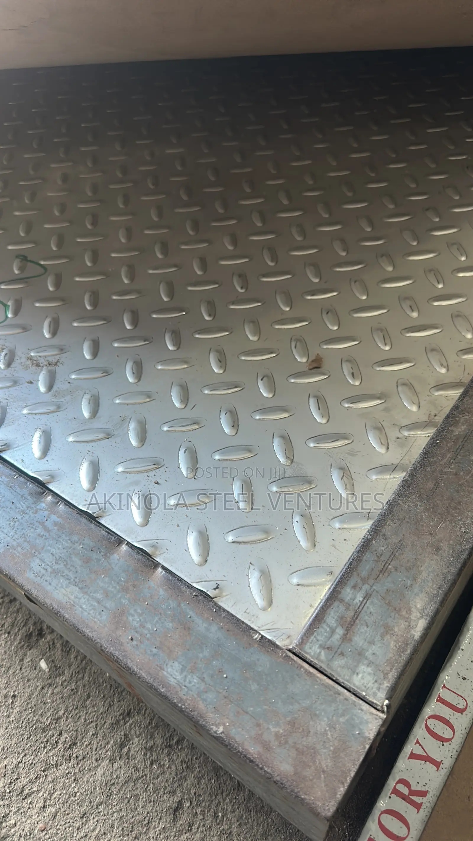 2mm Stainless Checker Plate 4x8