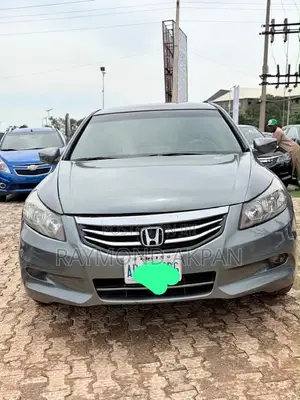 Honda Accord 2011 Gray