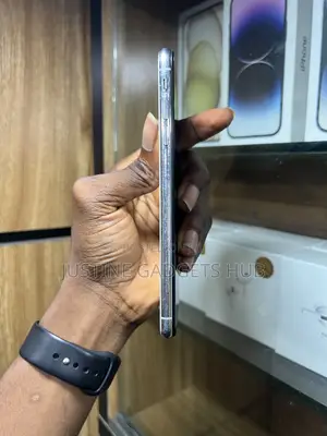 Apple iPhone XS Max 64 GB White