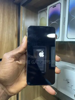Apple iPhone XS Max 64 GB White