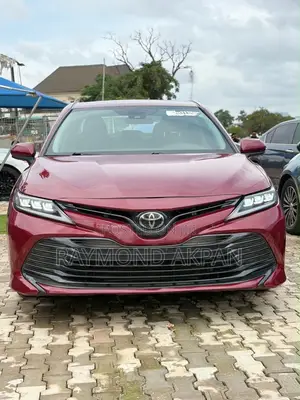 Toyota Camry 2019 Red
