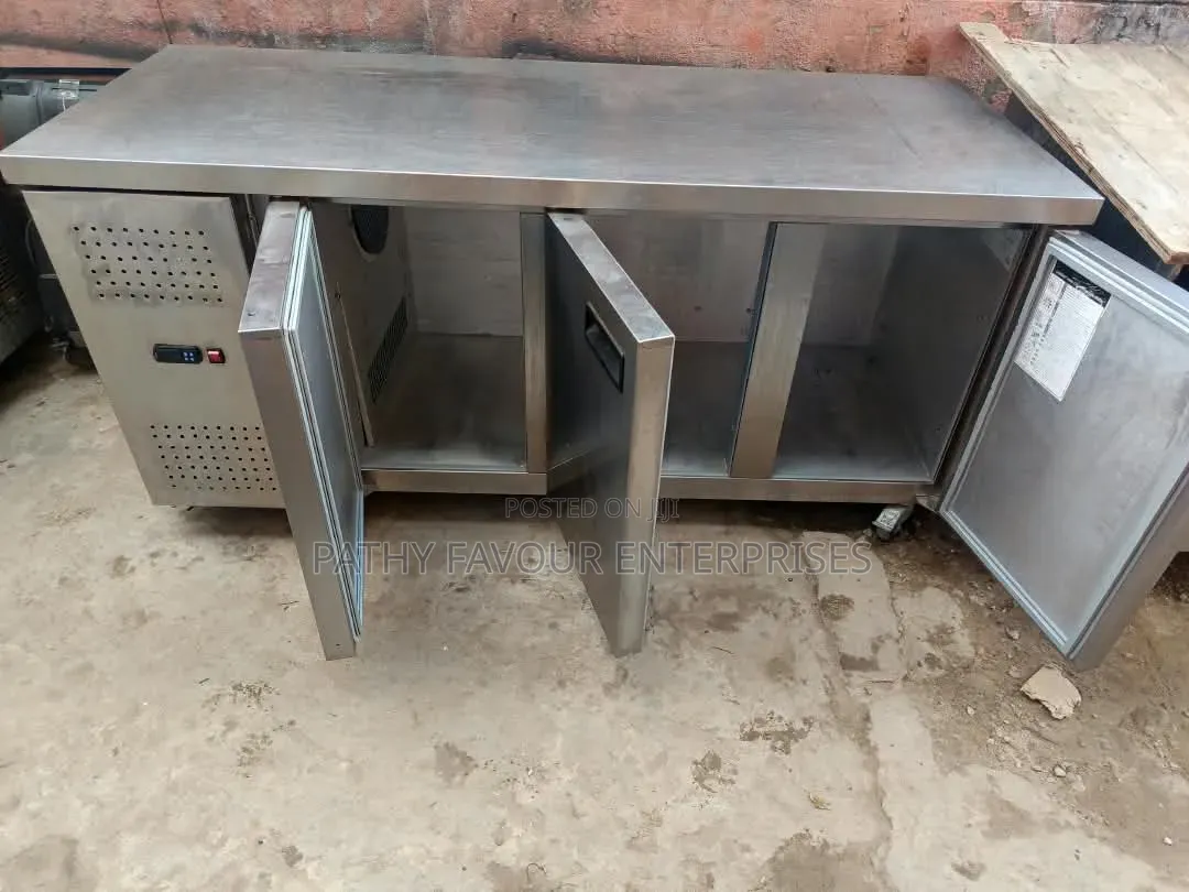 Freezing Working Bench
