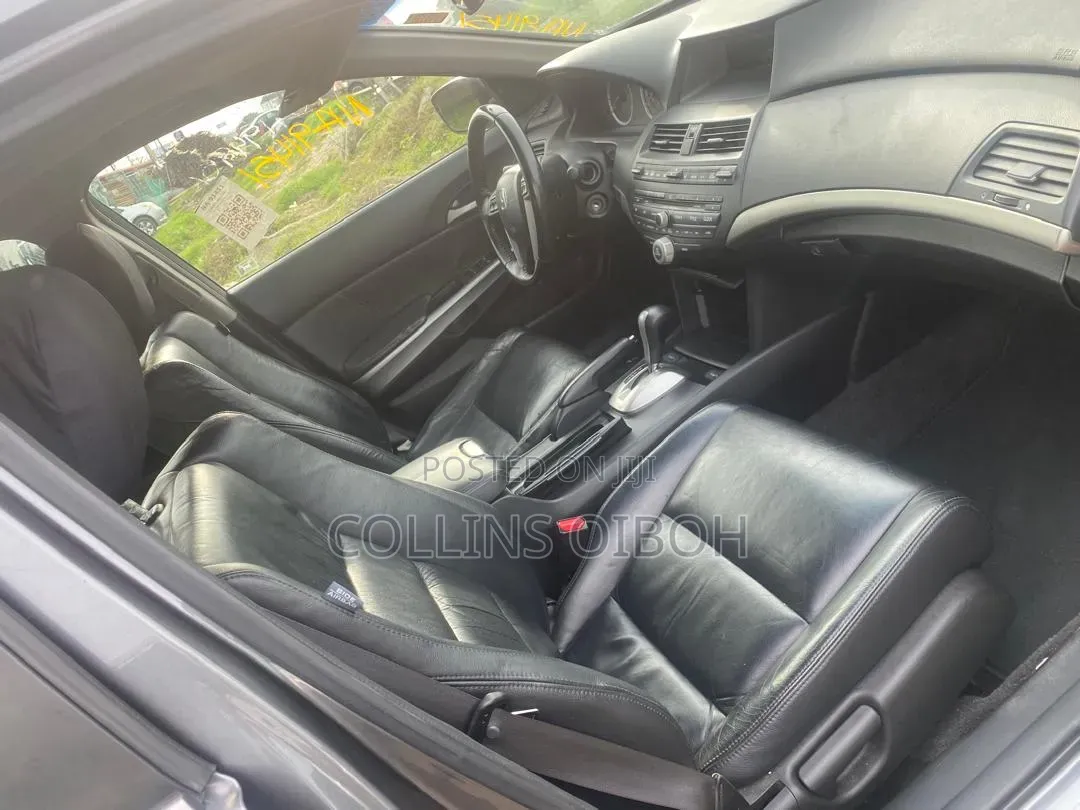 Honda Accord 2.4 i-VTEC Exec Automatic 2009 Gray