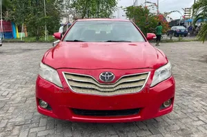 Toyota Camry 2009 Red
