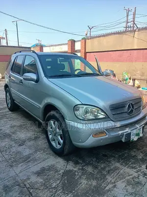 Mercedes-Benz M Class 2005 Silver
