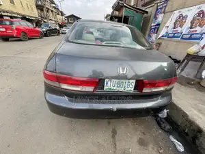 Honda Accord 2005 Gray