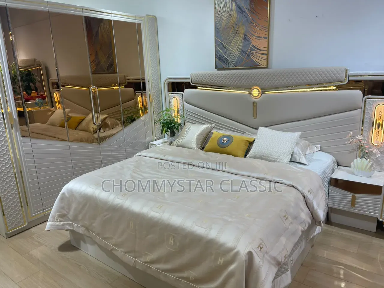 New Arrival Bed With Wardrobe