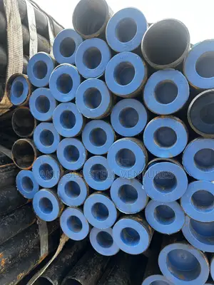 2.5 Inch Sch40 Seamless Pipe DN70 (2 1/2")
