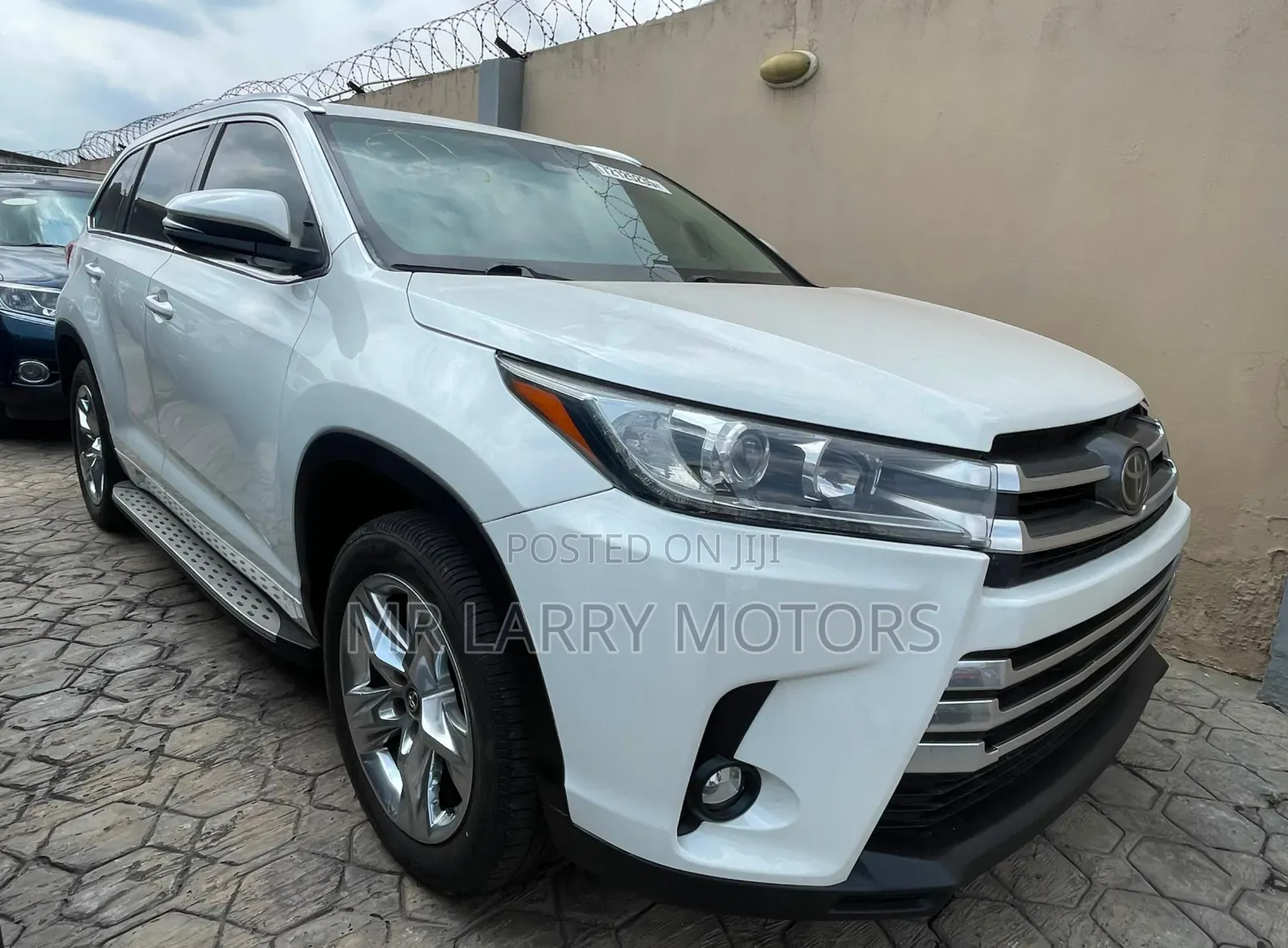 Toyota Highlander Limited 2019 White