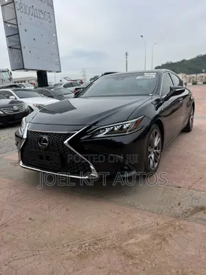 Lexus ES 2019 Black
