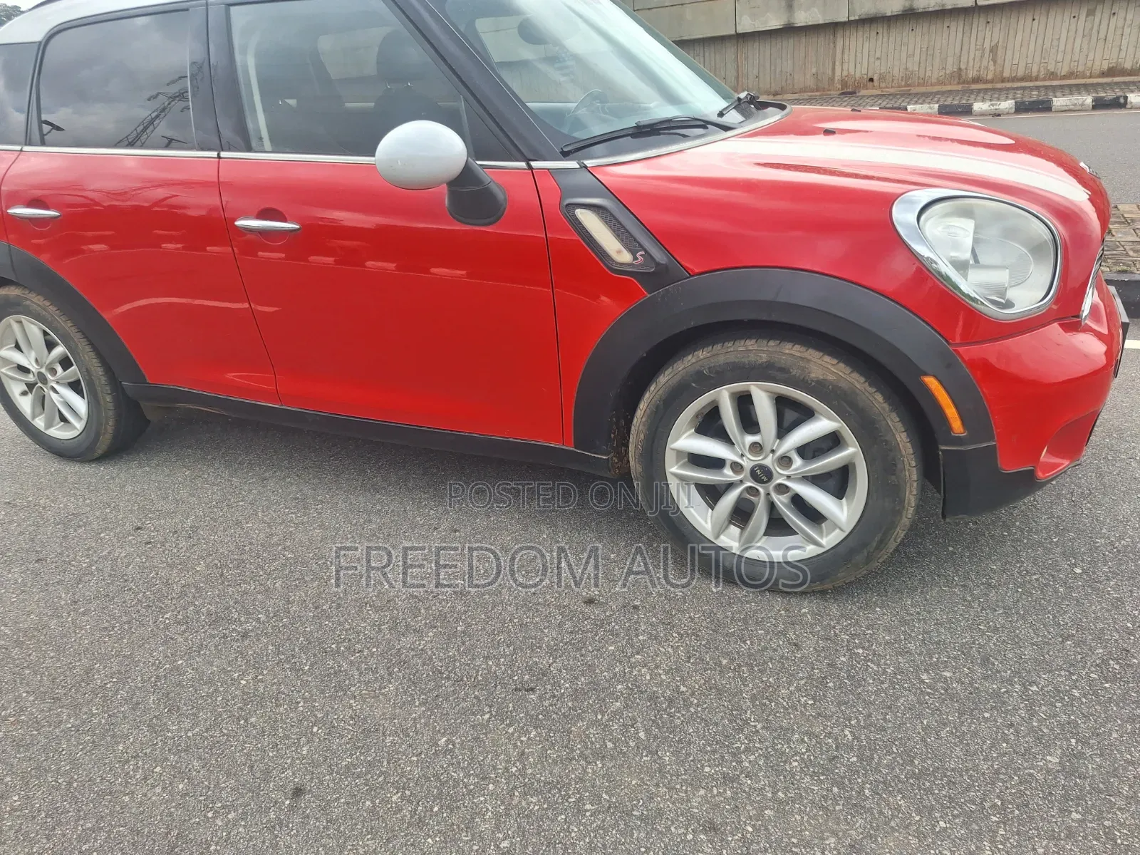 Mini Cooper 2013 Red
