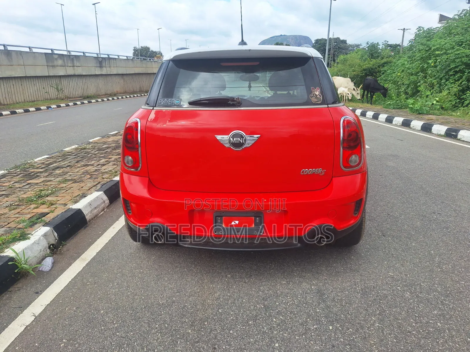 Mini Cooper 2013 Red