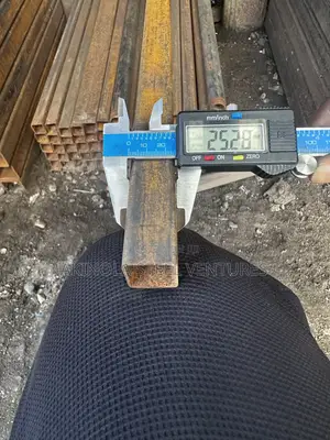 25x25x1.5mm Ms Square Pipe