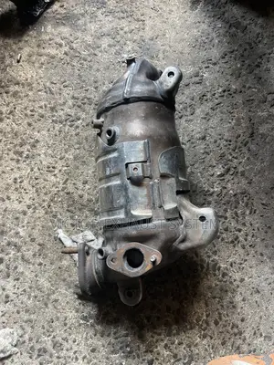 Engine Catalytic Converter Hyundai Santa Fe
