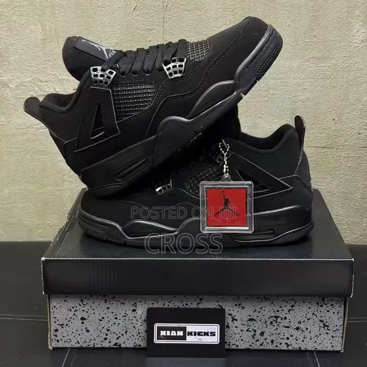De Almighty blacks.Nike