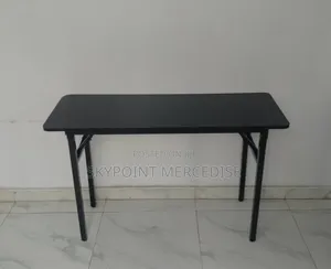A Mobile Foldable Table