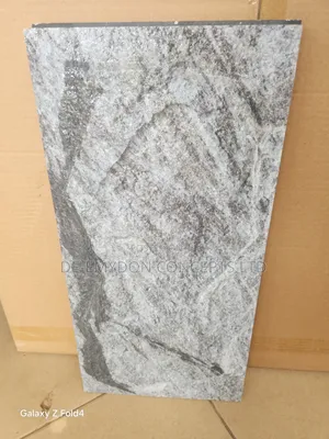 Cracks Tiles 30/60