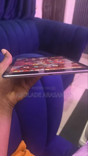 Apple iPad Pro 9.7 (2016) 256 GB Silver