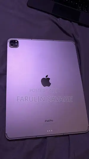 Apple iPad Pro 12.9 (2022) 128 GB Gray