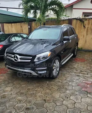 Mercedes-Benz M Class 2012 Black