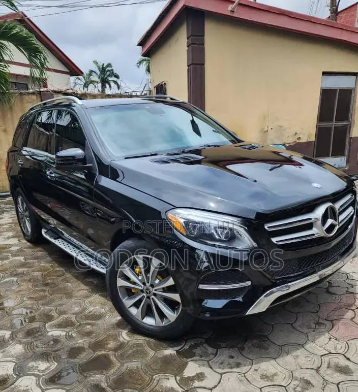 Mercedes-Benz M Class 2012 Black