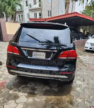 Mercedes-Benz M Class 2012 Black