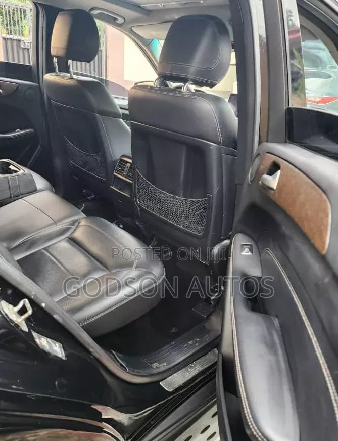 Mercedes-Benz M Class 2012 Black