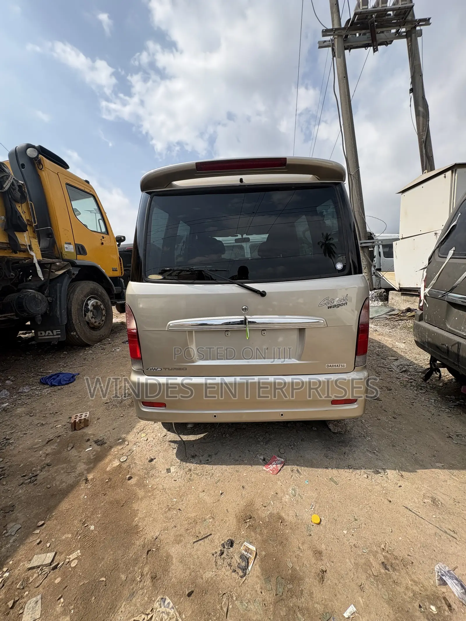 Daihatsu Hijet 2007 Gold