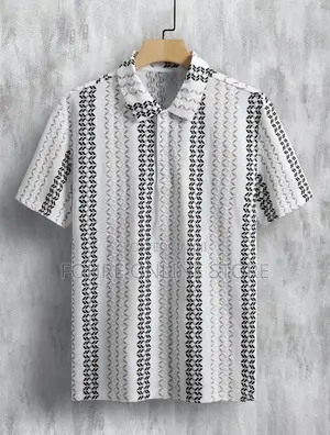 Men’s Patterned Short-Sleeved Polo Shirt