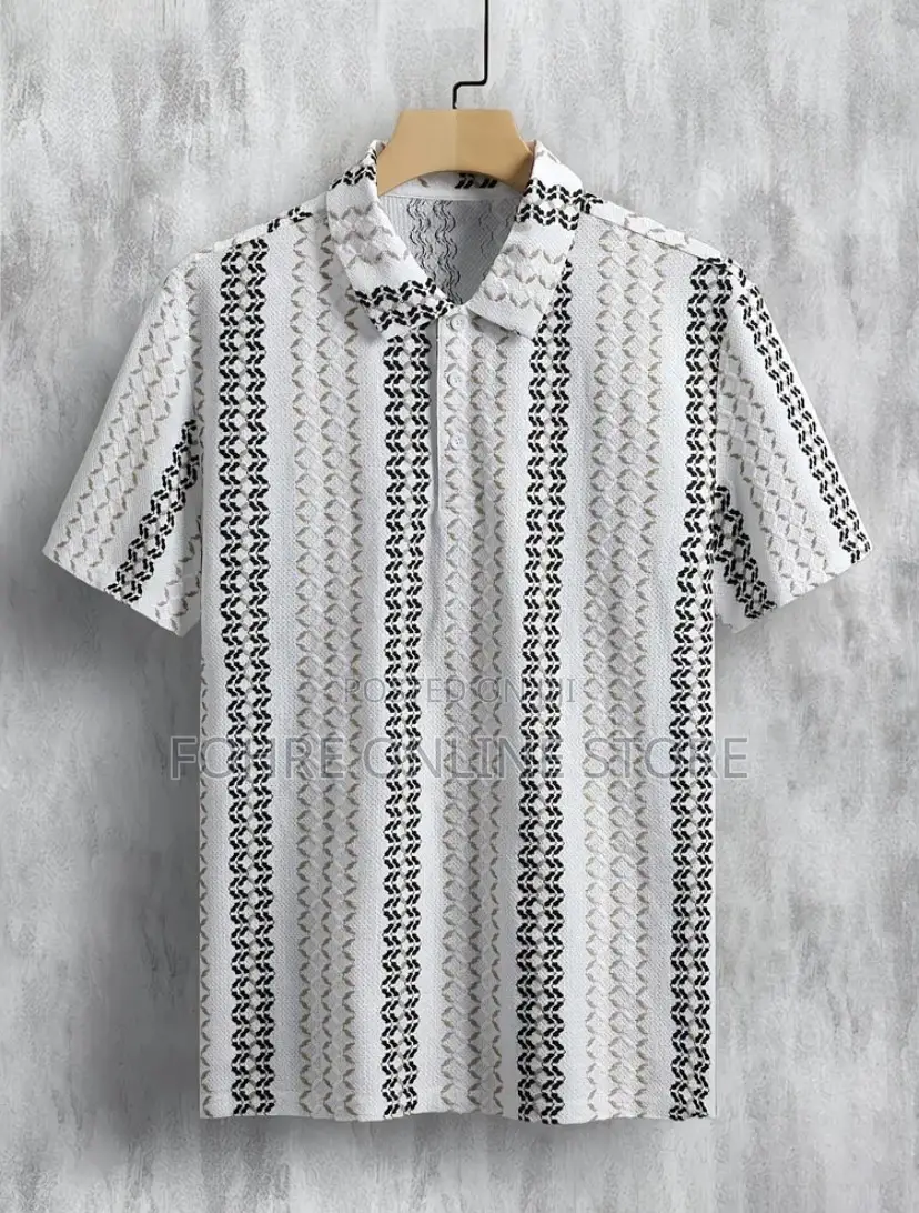 Men’s Patterned Short-Sleeved Polo Shirt