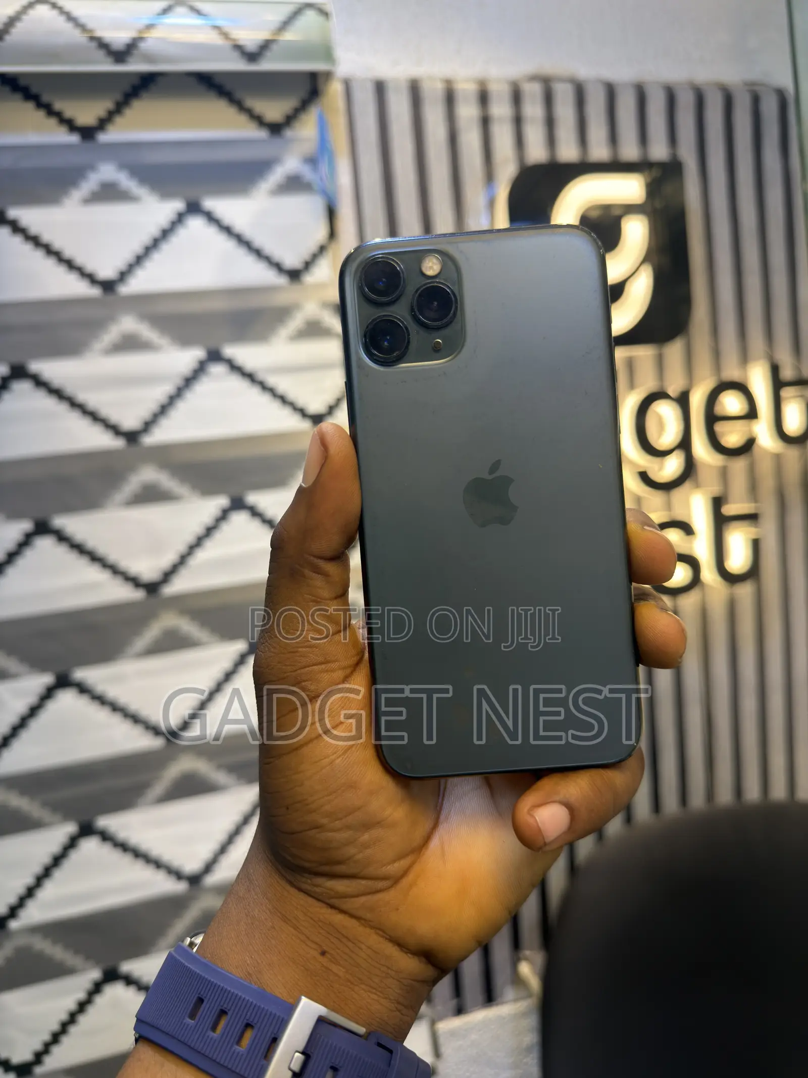 Apple iPhone 11 Pro 64 GB Gray