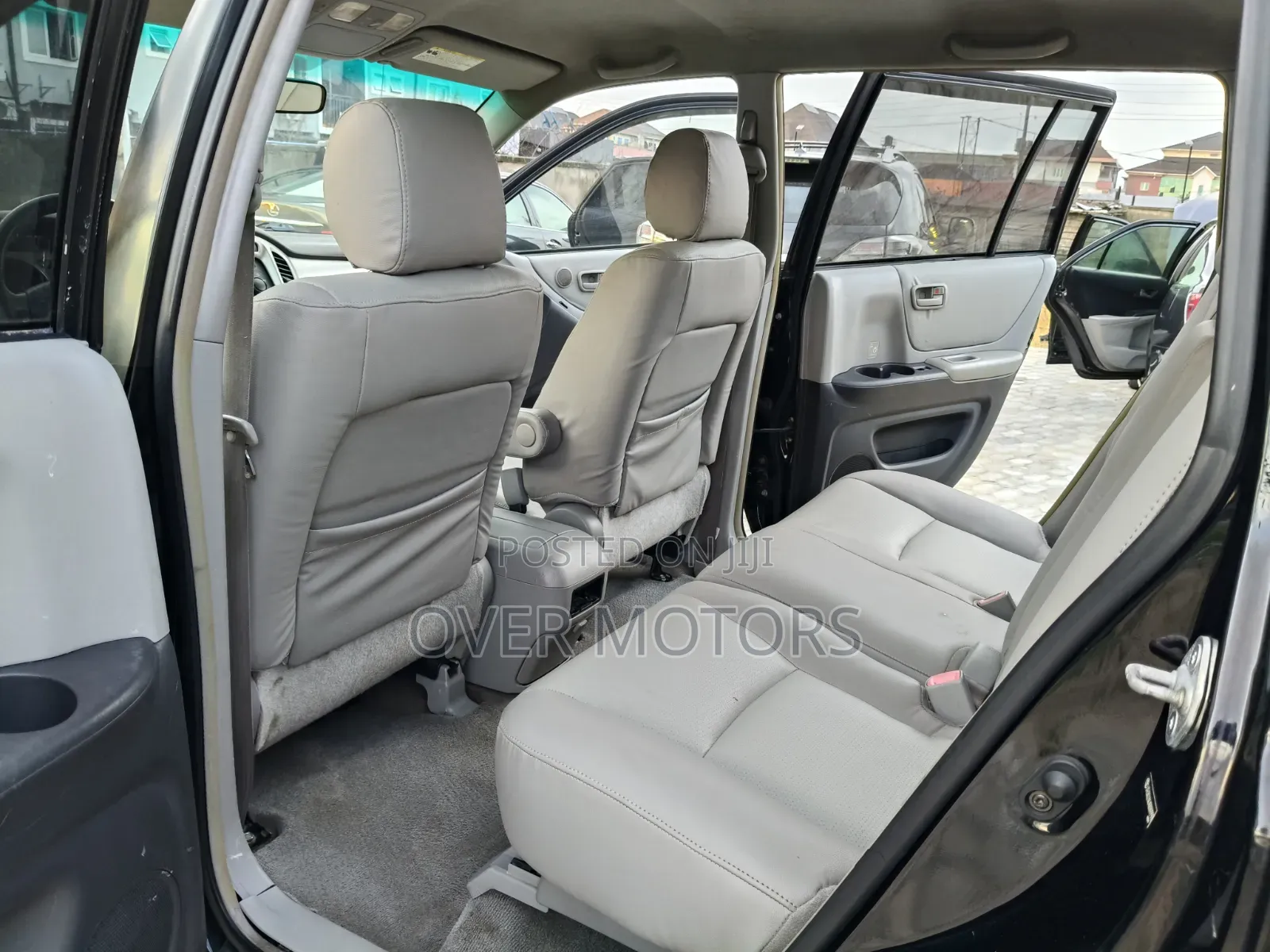 Toyota Highlander 2004 Black
