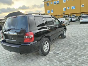 Toyota Highlander 2004 Black