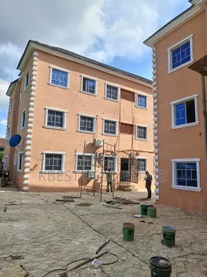 Furnished 11bdrm Apartment in Agunbelewo, Osogbo for sale