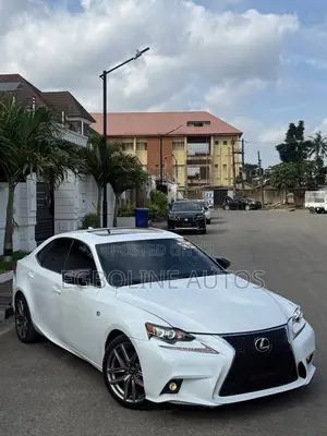 Lexus IS 350 AWD 2014 White