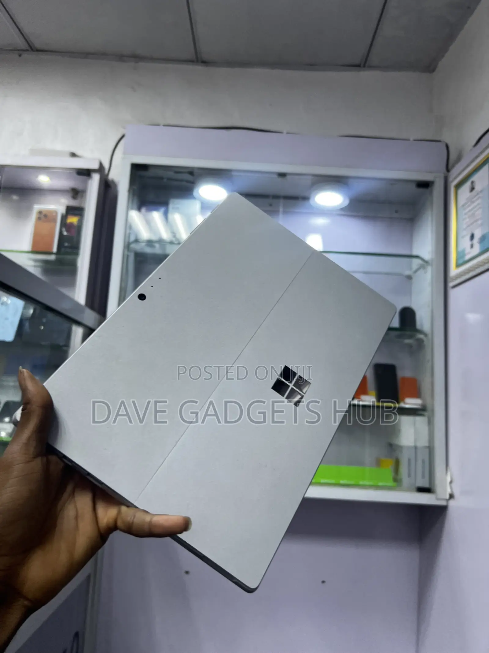 Microsoft Surface Pro 5 128 GB Gray