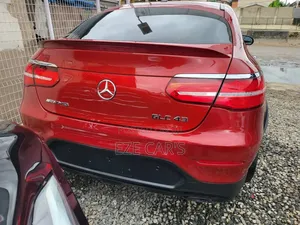Mercedes-Benz GLC-Class 2020 Red