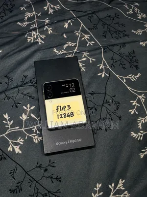 Samsung Galaxy Z Flip 3 128 GB White