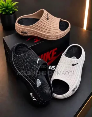 Nike Men's Stylish Comfort Slides - Multiple Colors