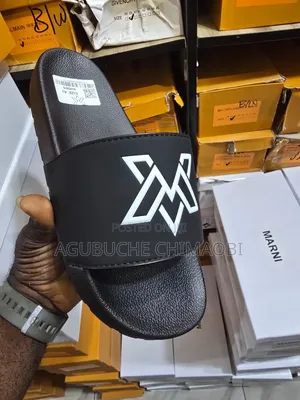 Men's Designer Monogram Comfort Slides / Casual Slippers