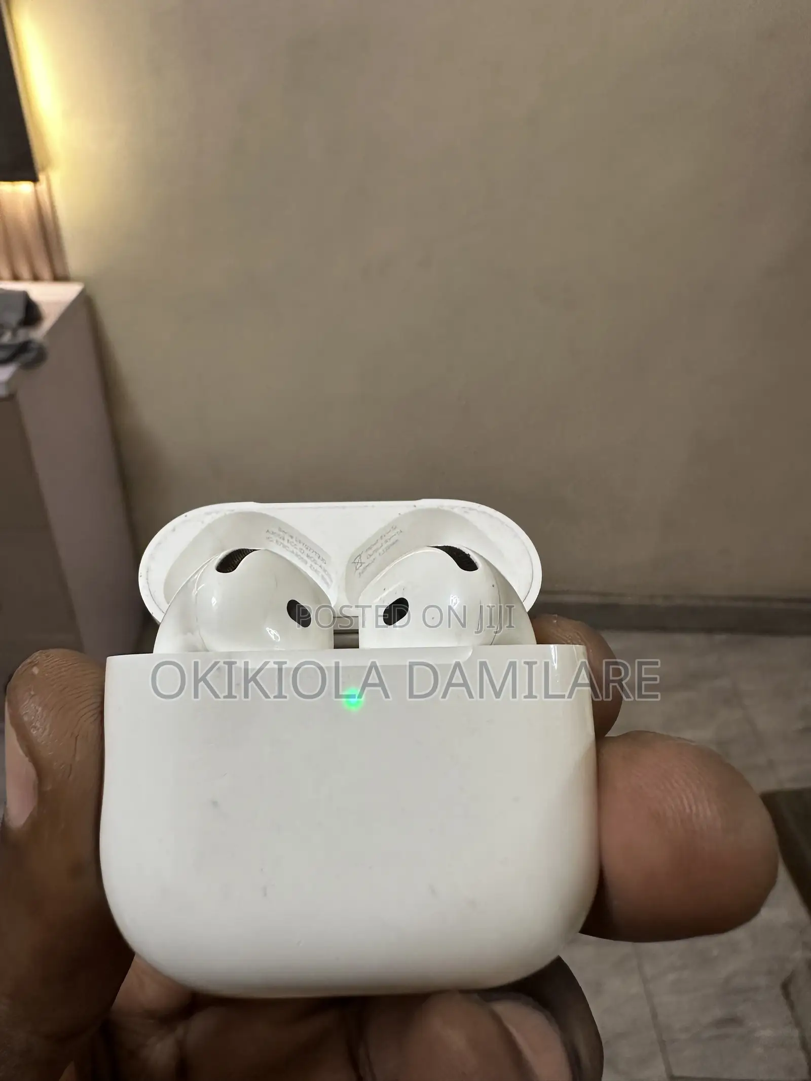 AirPod 4 With ANC