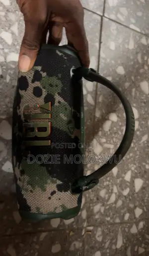 JBL Charge 6