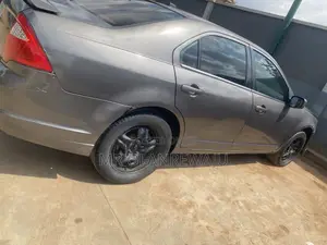 Ford Fusion 2012 Brown